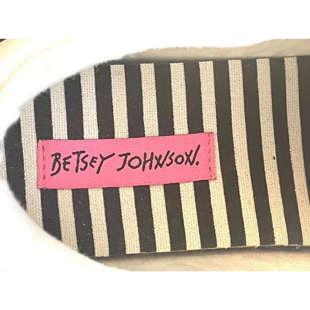 Betsey Johnson Maya Women's Mayas Low Top Lace Up Fashion Sneakers Size 8 - Picture 5 of 9